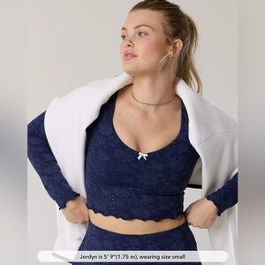 NWT Aerie Offline Treat Yourself Long Sleeve​​​​